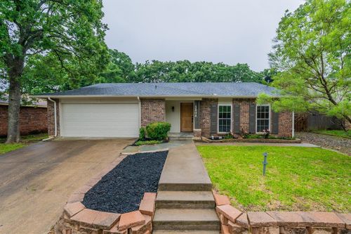 3804 Aspenwood Drive, Bedford, TX, 76021 | Card Image