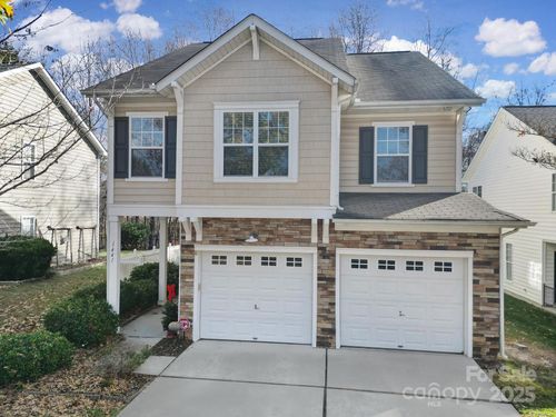 1441 Hammond Dr, Matthews, NC, 28104-6842 | Card Image