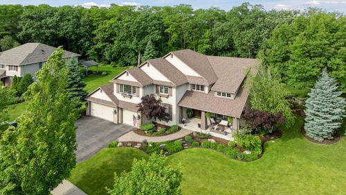 9240 Red Oak Dr, Victoria, MN, 55386-4515 | Card Image