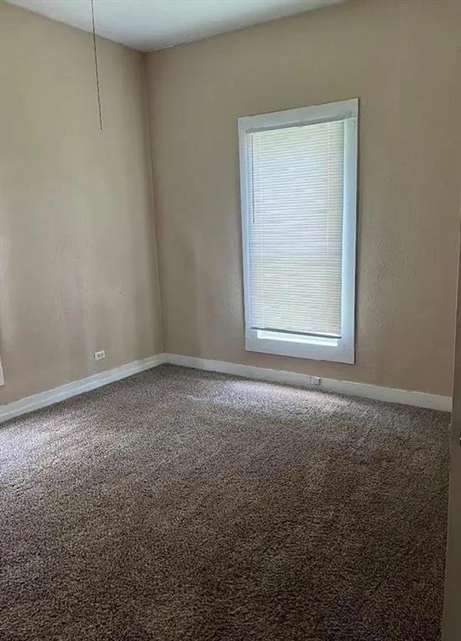 405 E Main St, House other with 3 bedrooms, 2 bathrooms and null parking in Bishop TX | Image 5
