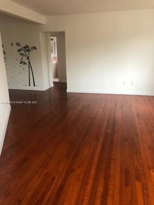 apt-4-127 Phoenetia Ave, Coral Gables, FL, 33134-3332 | Card Image