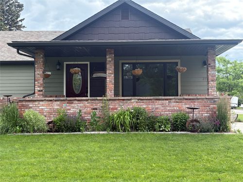 37 4th Ave Sw, Choteau, MT, 59422-7729 | Card Image