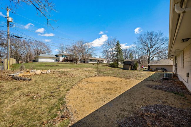 30-web-or-mls-953-redwood-dr.jpg | Image 30