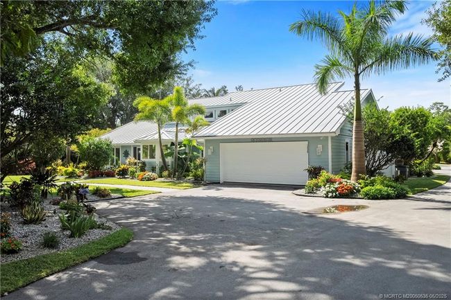 1850 Sw Hackman Ter, House other with 4 bedrooms, 4 bathrooms and 2 parking in Stuart FL | Image 5