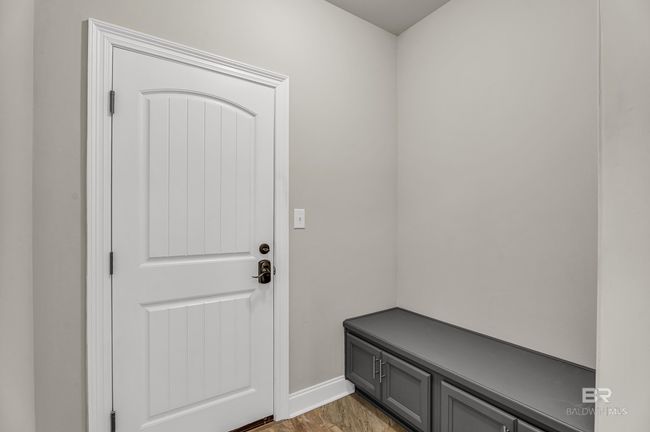 Mudroom | Image 31