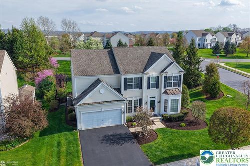 8958 Colebrook Rd, BREINIGSVILLE, PA, 18031-1473 | Card Image