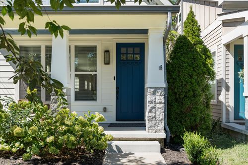 2213B 11th Ave S, Nashville, TN, 37204 | Card Image