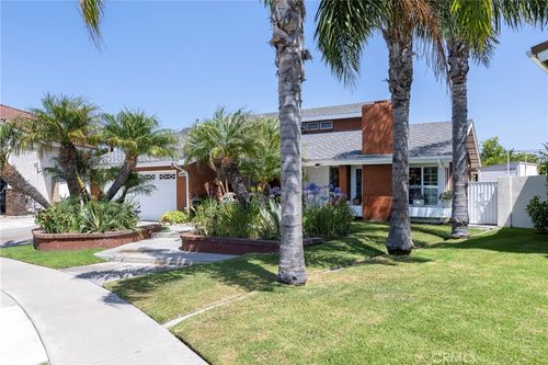 9909 Merced River Ave, Fountain Valley, CA, 92708-2923 | Card Image