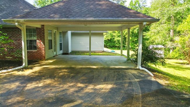 129 E Sunnybrook Rd, House other with 3 bedrooms, 2 bathrooms and null parking in Carriere MS | Image 4