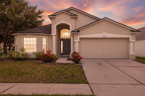 6947 Crown Lake Dr, Gibsonton, FL, 33534-3919 | Card Image