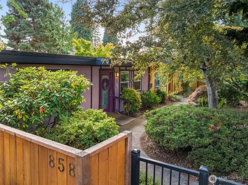 apt-1-858 S Fife St, Tacoma, WA, 98405-2798 | Card Image