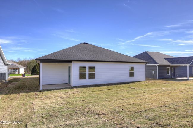 237 Fair Rd, House other with 3 bedrooms, 2 bathrooms and null parking in Goodman MO | Image 4