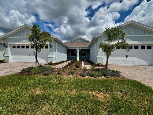 8877 Splashing Dr, Melbourne, FL, 32940-8882 | Card Image
