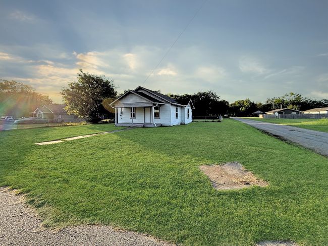 1201 E 3 Rd Ave, House other with 3 bedrooms, 1 bathrooms and null parking in Corsicana TX | Image 19