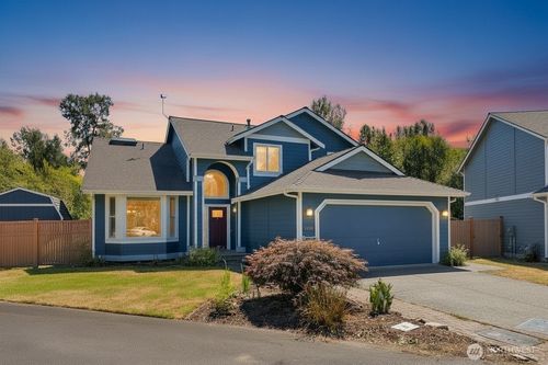 2804 124th Ave Ne, Lake Stevens, WA, 98258-8050 | Card Image