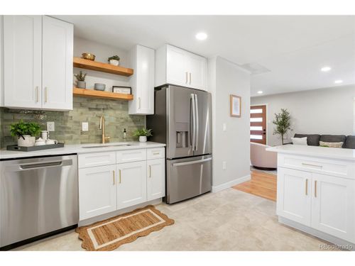3301 Bellaire St, Denver, CO, 80207-1830 | Card Image