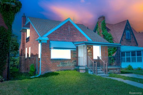 4224 W Davison, Detroit, MI, 48238-3265 | Card Image