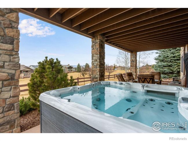 Hot Tub | Image 12