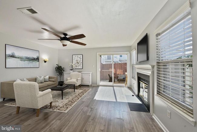 11025 Sentry Ridge Rd, Condo with 2 bedrooms, 2 bathrooms and null parking in MANASSAS VA | Image 6