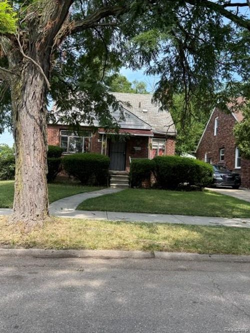 11627 Riad St, Detroit, MI, 48224-1525 | Card Image