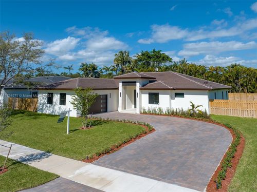 8221 Sw 193rd St, Cutler Bay, FL, 33157-8069 | Card Image