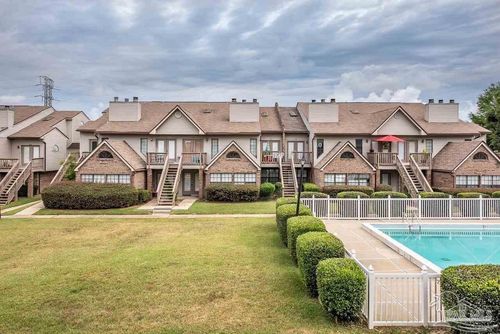 327-7150 Plantation Rd, Pensacola, FL, 32504-6203 | Card Image