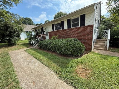 2825 S Main St, Winston Salem, NC, 27127-4004 | Card Image