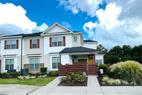 1605 Union Pacific Way, Suffolk, VA, 23435-3898 | Card Image