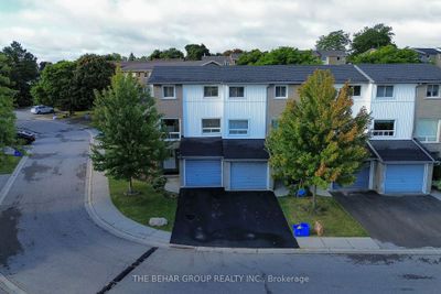 149 - 11 Queenslea Dr, Condo with 3 bedrooms, 1 bathrooms and 2 parking in Hamilton ON | Image 2