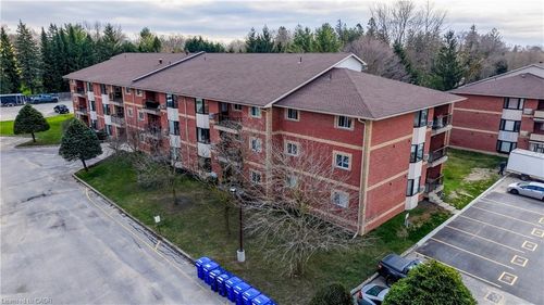 210-440 Durham St W, Mount Forest, ON, N0G2L1 | Card Image
