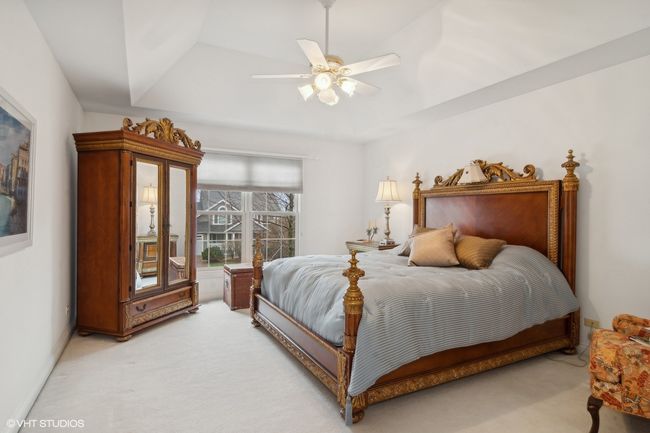 Walk in closet | Image 25