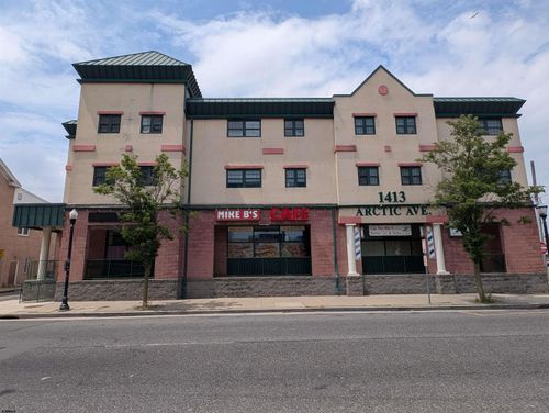 1413 Arctic Ave, Atlantic City, NJ, 08401-4476 | Card Image