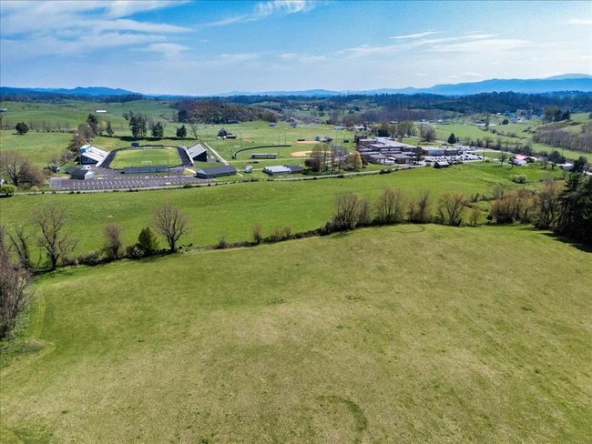 12119 Lasalle Ct, House other with 5 bedrooms, 4 bathrooms and 2 parking in Glade Spring VA | Image 64