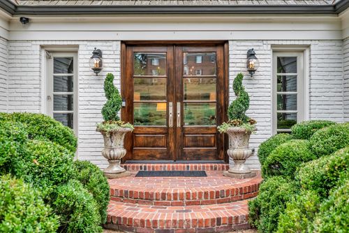 105 Westhampton Pl, Nashville, TN, 37205-3438 | Card Image