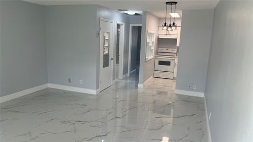 42-42 Ne 36th Ct, Oakland Park, FL, 33334-1257 | Card Image