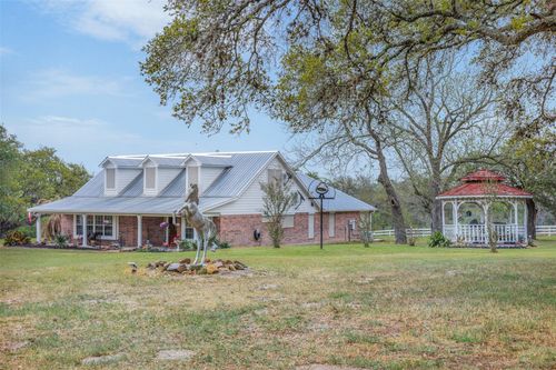 1089 Club Dr, Columbus, TX, 78934-4979 | Card Image