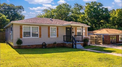 4300 N Cypress St, North Little Rock, AR, 72116-8120 | Card Image