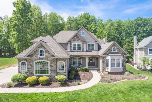 7880 Forest Valley Lane, Concord Twp, OH, 44077 | Card Image