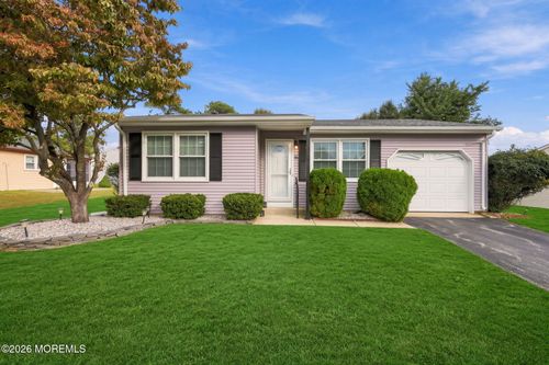 72-16 Hummingbird Ln, Whiting, NJ, 08759-2221 | Card Image