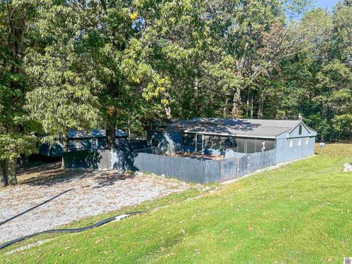 85 Arrowhead Rd, Eddyville, KY, 42038-8958 | Card Image