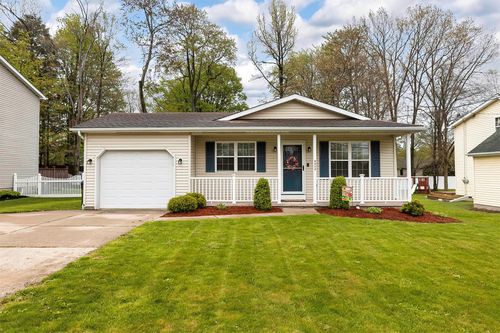 4903 Perkins St, Erie, PA, 16509-1827 | Card Image