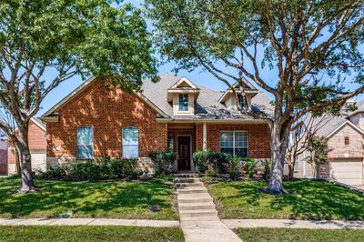 An elegant traditional home in Stonebridge Ranch | Image 1