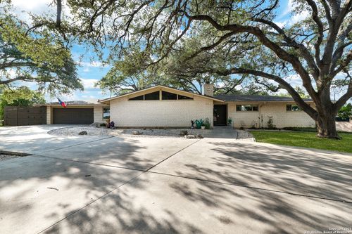 101 Gardenview, Castle Hills, TX, 78213-1908 | Card Image