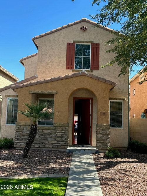 13 N 88th Ave, Tolleson, AZ, 85353-1319 | Card Image
