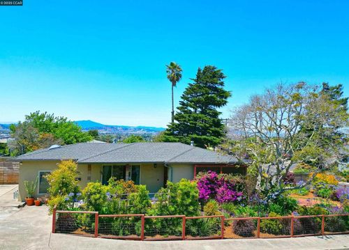 5880 Hazel Ave, Richmond, CA, 94805-2008 | Card Image