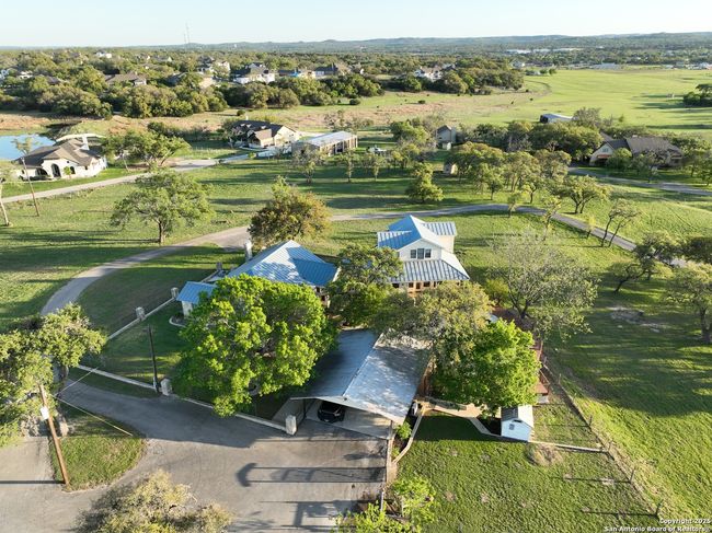70 Cleo Ln, House other with 4 bedrooms, 4 bathrooms and null parking in Boerne TX | Image 70