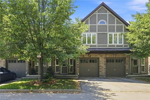 1050 Ryckman Common, Burlington, ON, L7R0B6 | Card Image