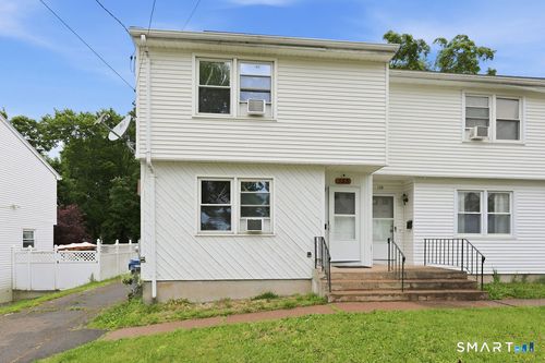 153 Maple St, Manchester, CT, 06040-6105 | Card Image