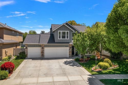 4902 N Schubert Ave, Meridian, ID, 83646-5687 | Card Image