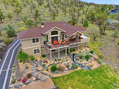 10151 Sundance Ridge Loop, Redmond, OR, 97756-7368 | Card Image